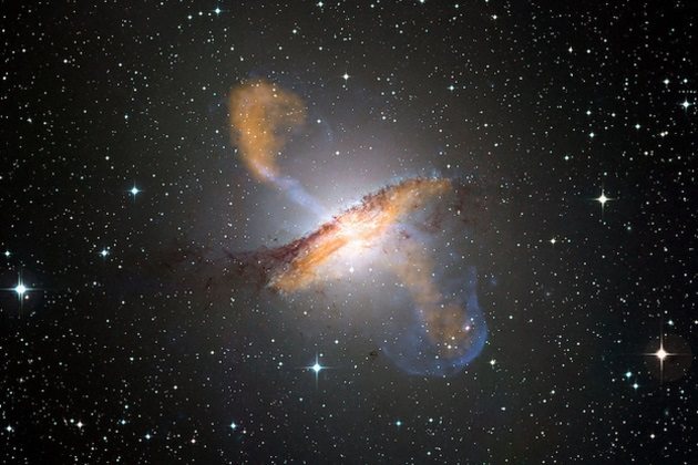 Black holes should be redefined, says Stephen Hawking in new paper